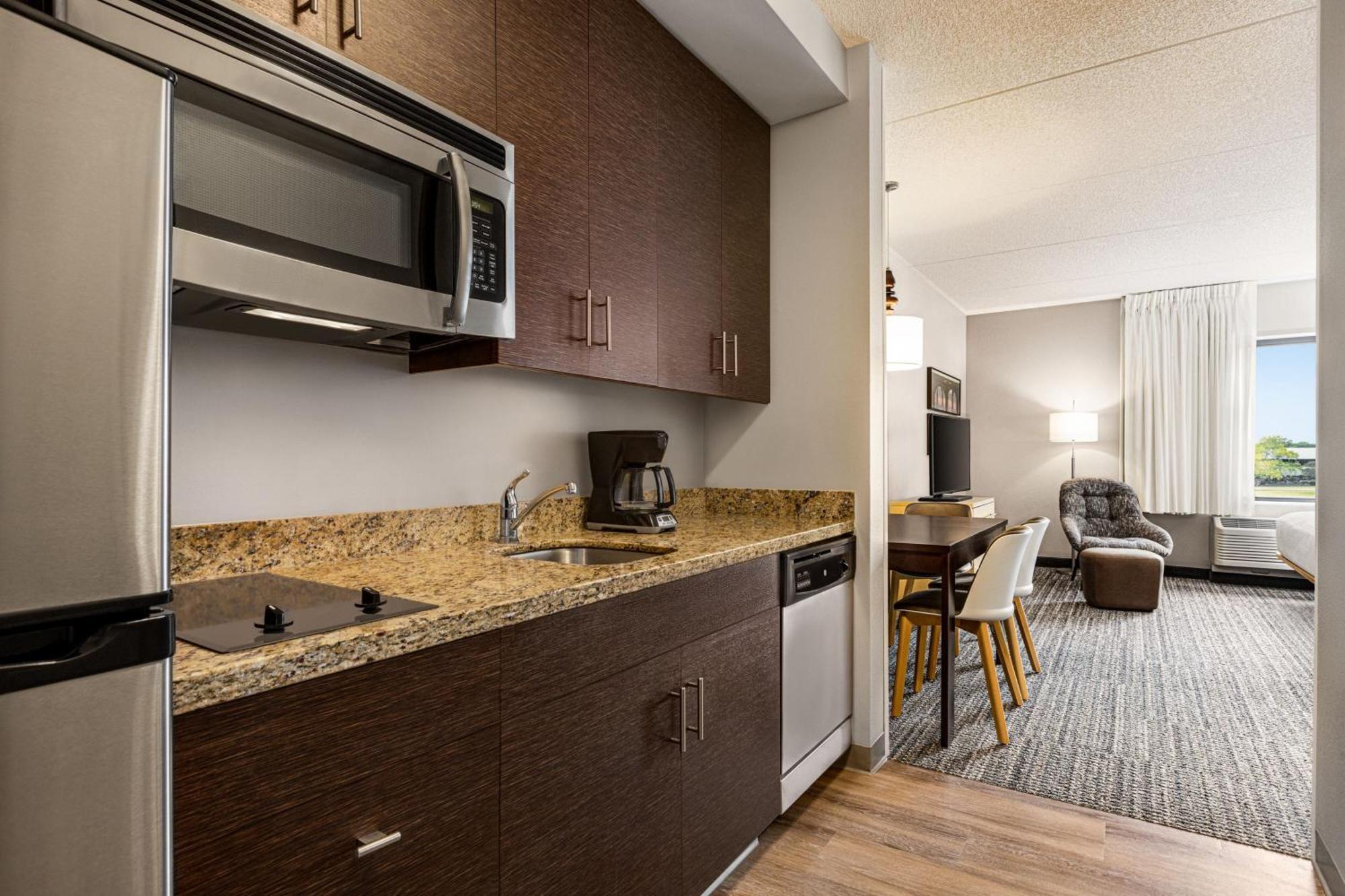 Towneplace Suites By Marriott Harrisburg West/Mechanicsburg Exterior foto